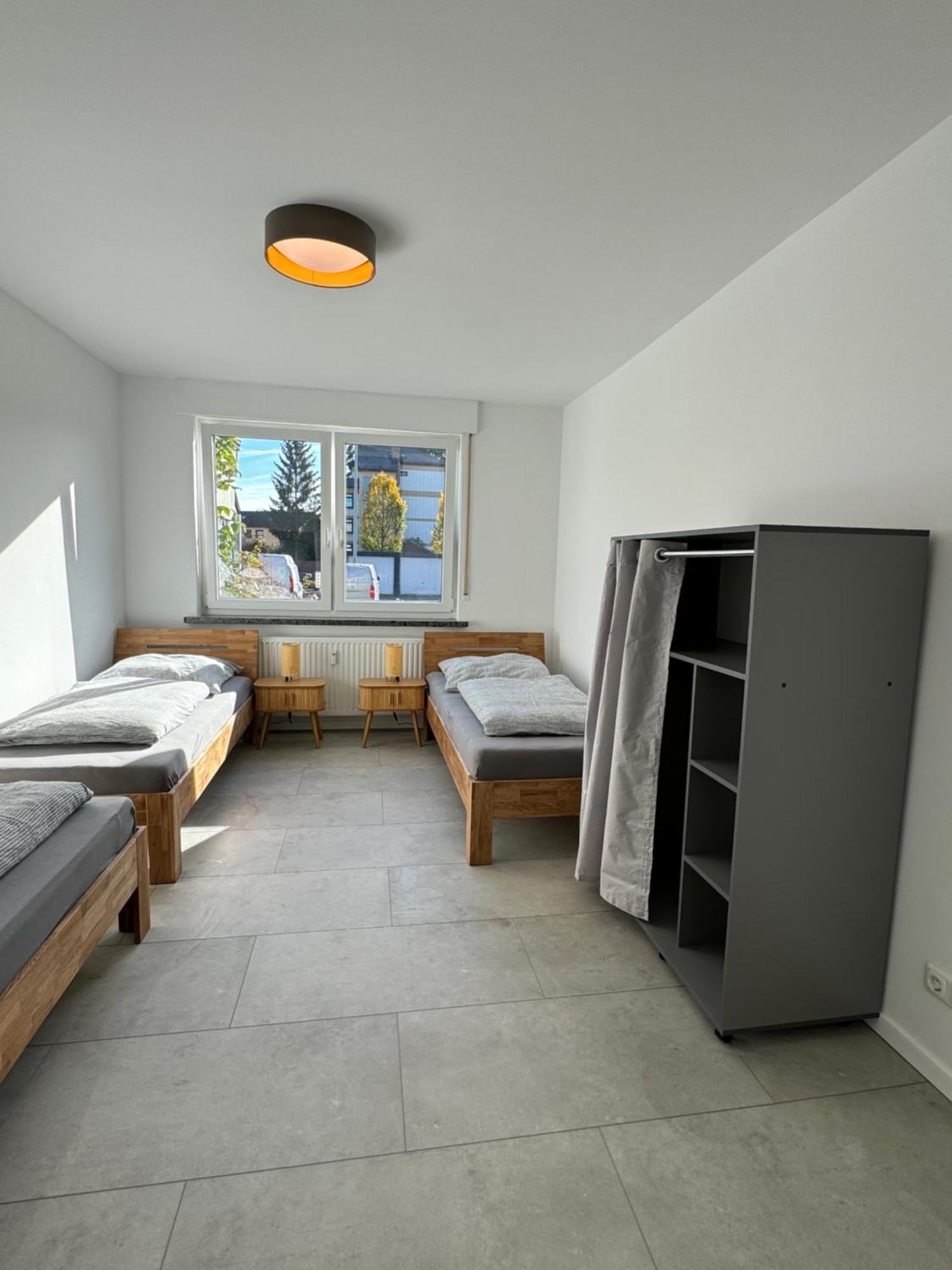 Ferienwohnung "Dream Suit" Im Coburger Wonderland Mit 100Qm, Eg Rechts, Parkplatz & Balkon Exterior foto