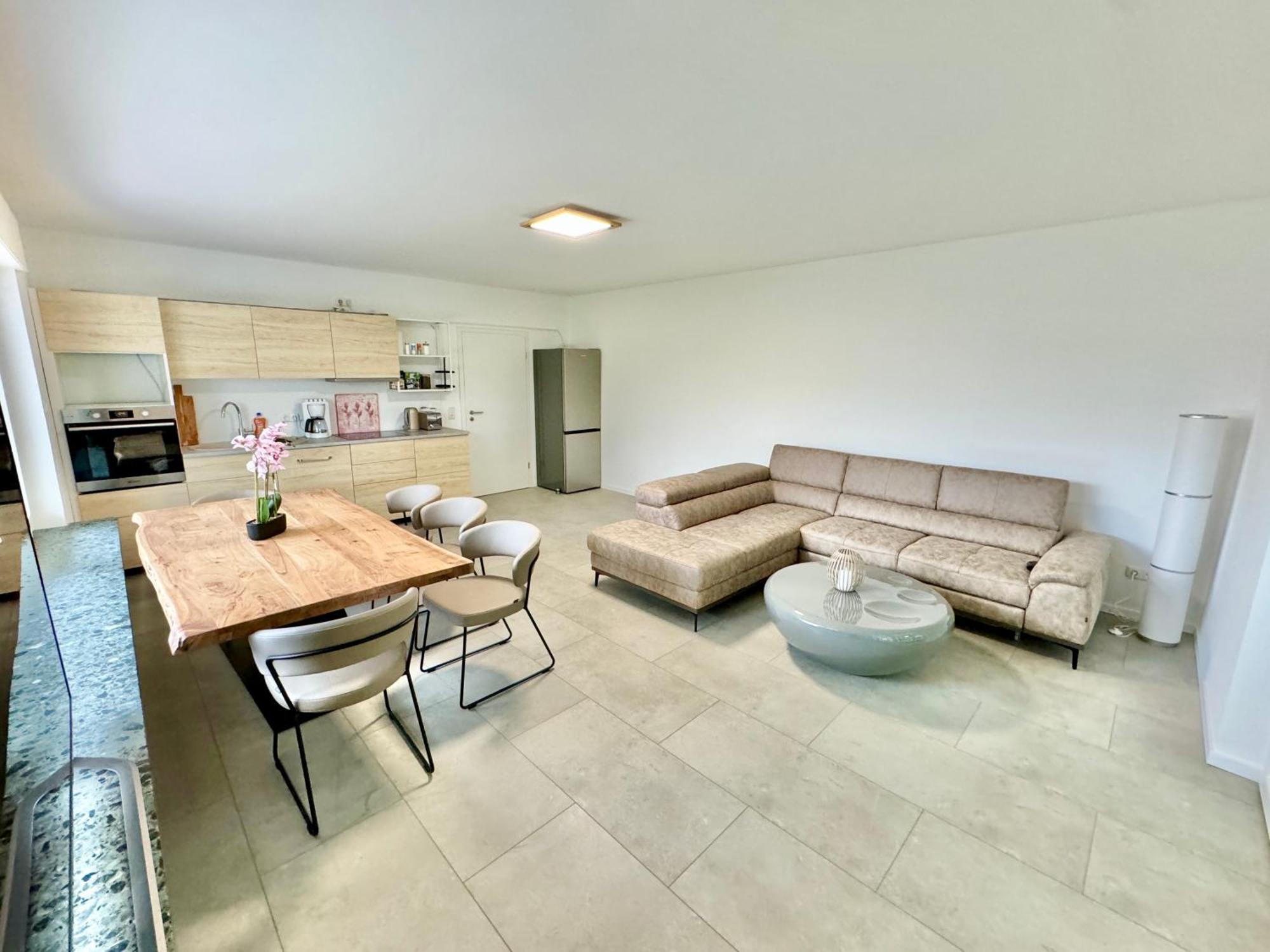 Ferienwohnung "Dream Suit" Im Coburger Wonderland Mit 100Qm, Eg Rechts, Parkplatz & Balkon Exterior foto