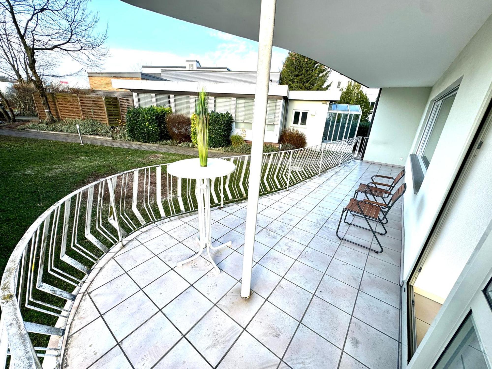 Ferienwohnung "Dream Suit" Im Coburger Wonderland Mit 100Qm, Eg Rechts, Parkplatz & Balkon Exterior foto